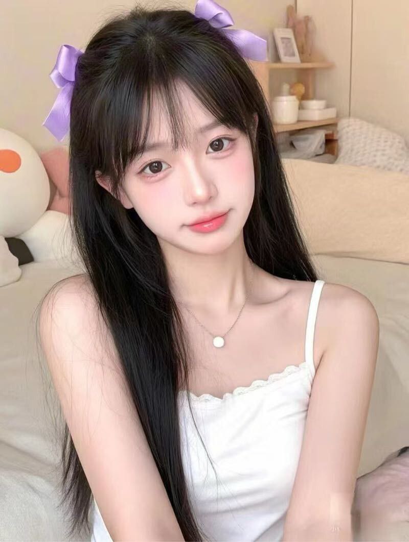 City Hall Steps—Elegant Evening Date Setting